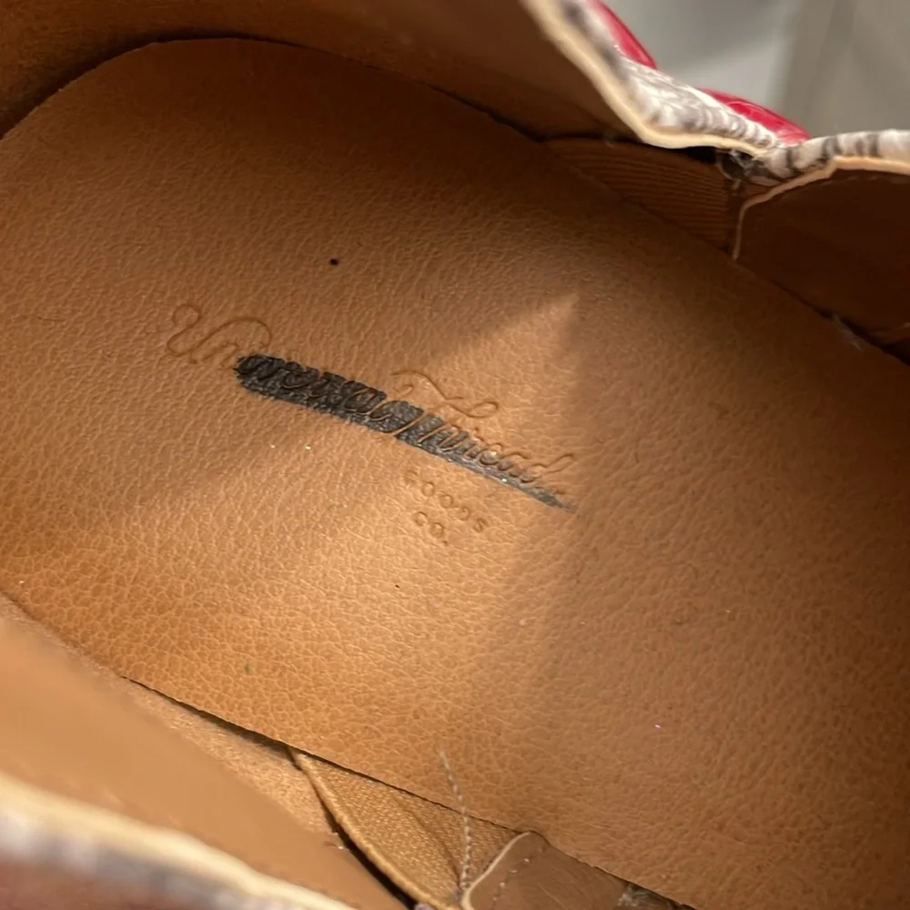 Universal Thread bootie - Picture 4 of 4